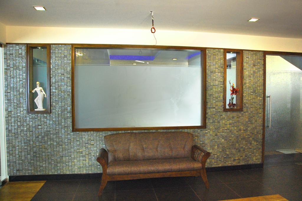 Blue Waters Hotel Kundapur Exterior photo